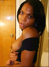 Cute and sexy black tgirl wi...
